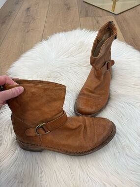 Brunello Cucinelli Tan Leather Ankle Boots - Size 40.5